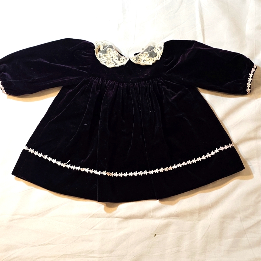 Baby girl velvet dress 12 Months